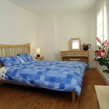 Holiday Home Ballyhass Lakes-1 Holiday home